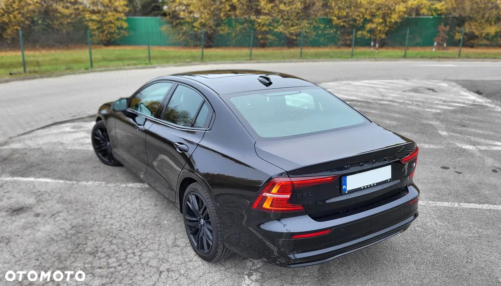 Volvo S60 B5 B AWD Ultimate Dark - 14