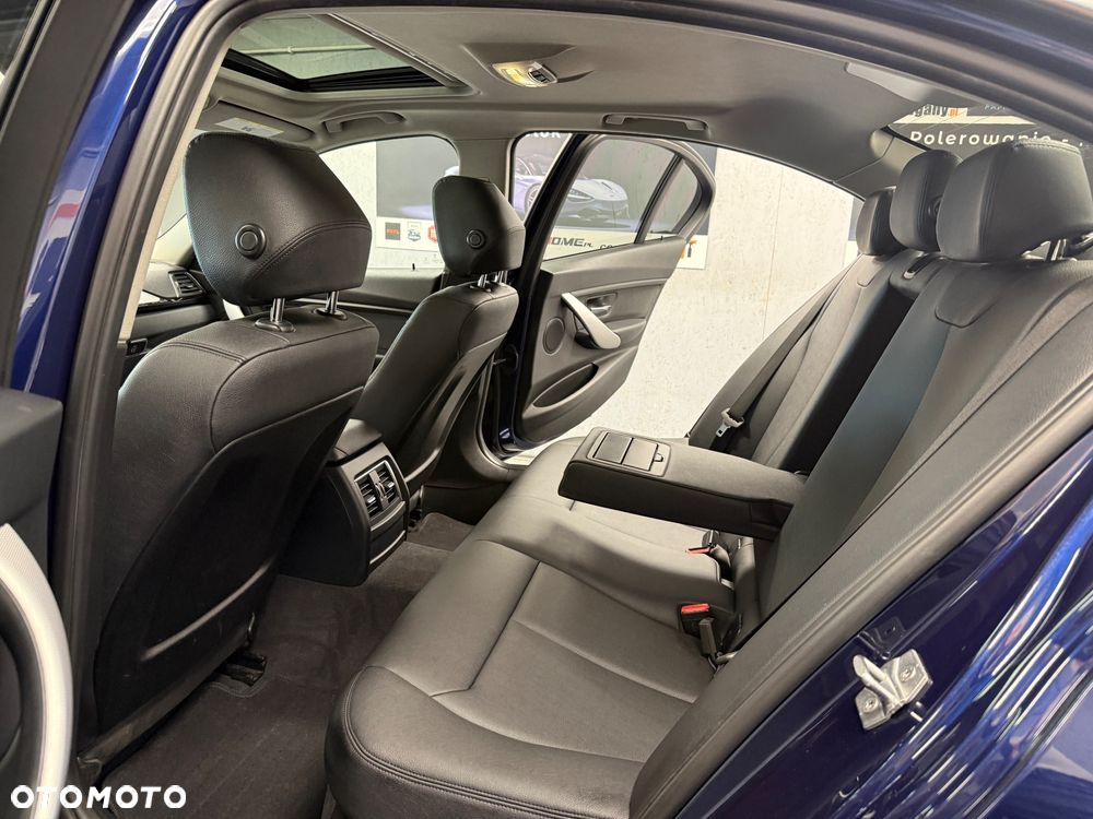 BMW Seria 3 - 11