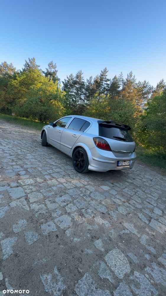 Opel Astra 1.7 CDTI Elegance - 3