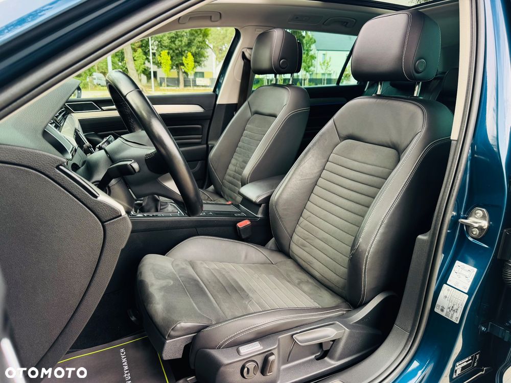 Volkswagen Passat 2.0 TDI SCR Highline - 29