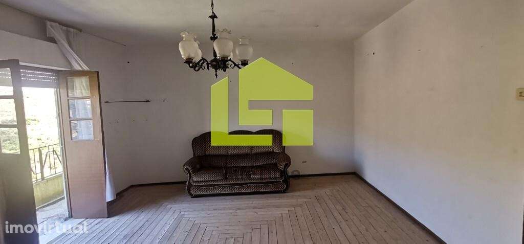 Moradia com vista para as Termas de Longroiva - Grande imagem: 4/60