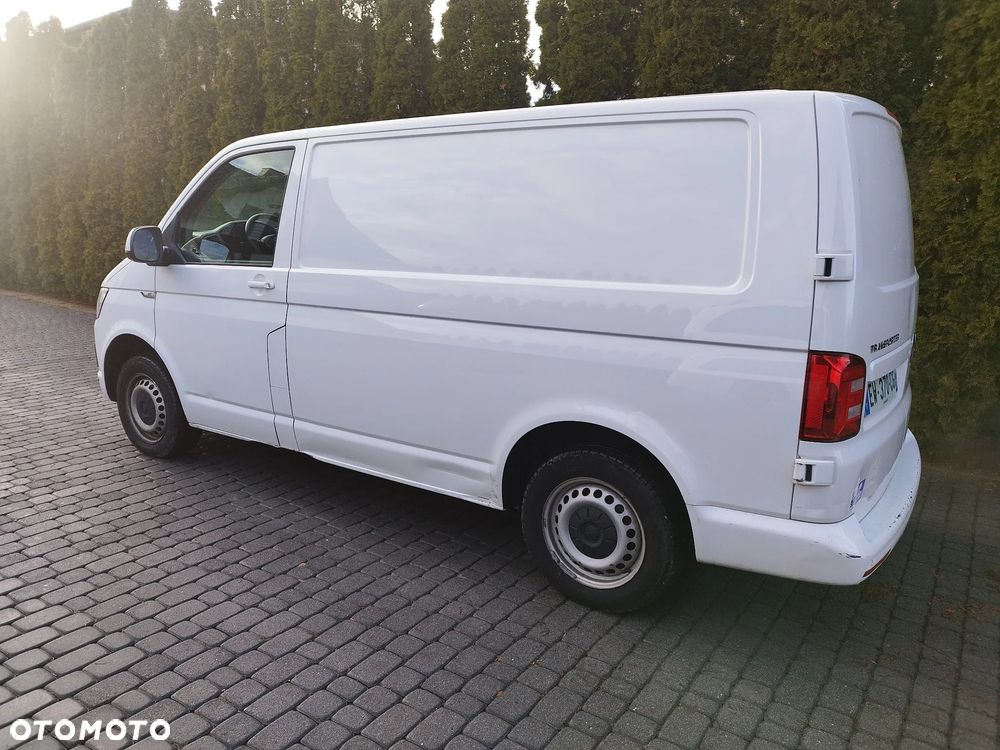 Volkswagen Transporter - 14
