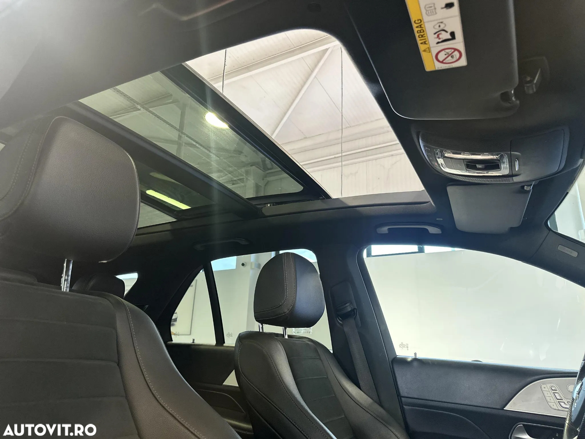 Mercedes-Benz GLE 350 de 4Matic 9G-TRONIC AMG Line - 23