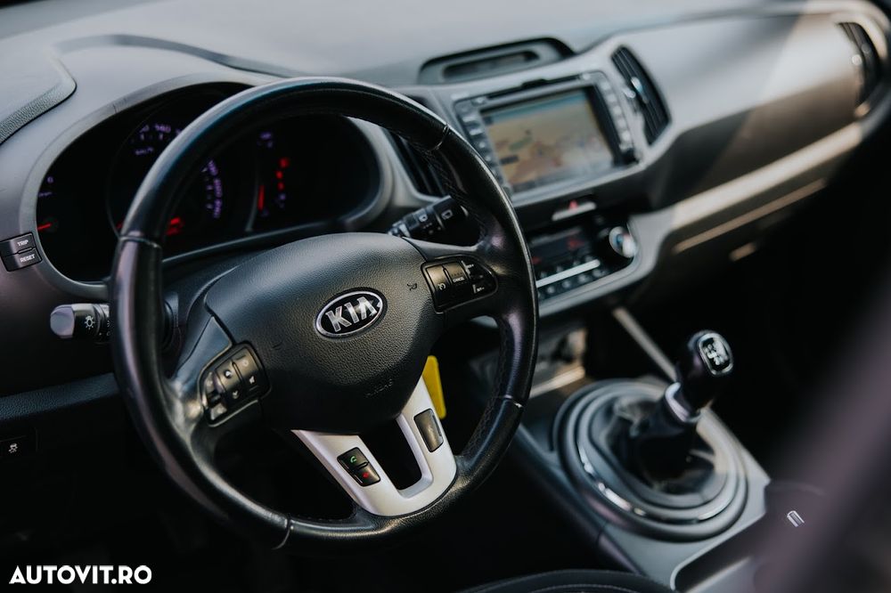 Kia Sportage 1.7 CRDI 2WD Vision - 8