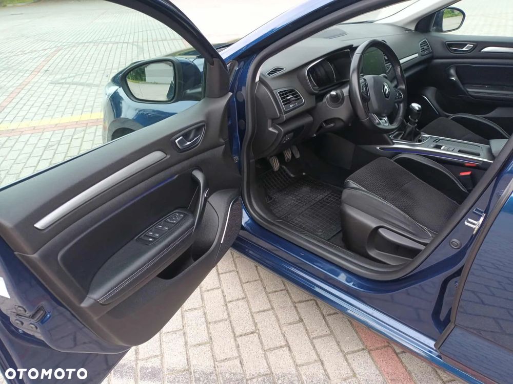 Renault Megane TCe 140 GPF INTENS - 9