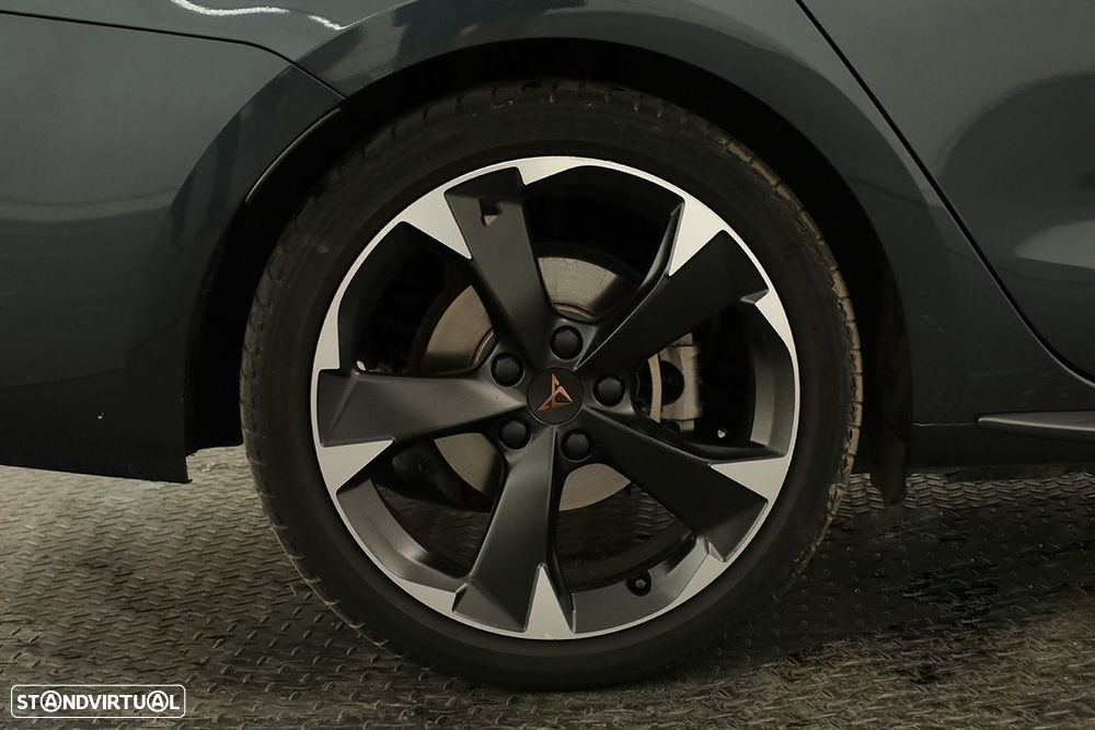 Cupra Leon ST 1.4 e-Hybrid MID DSG - 5