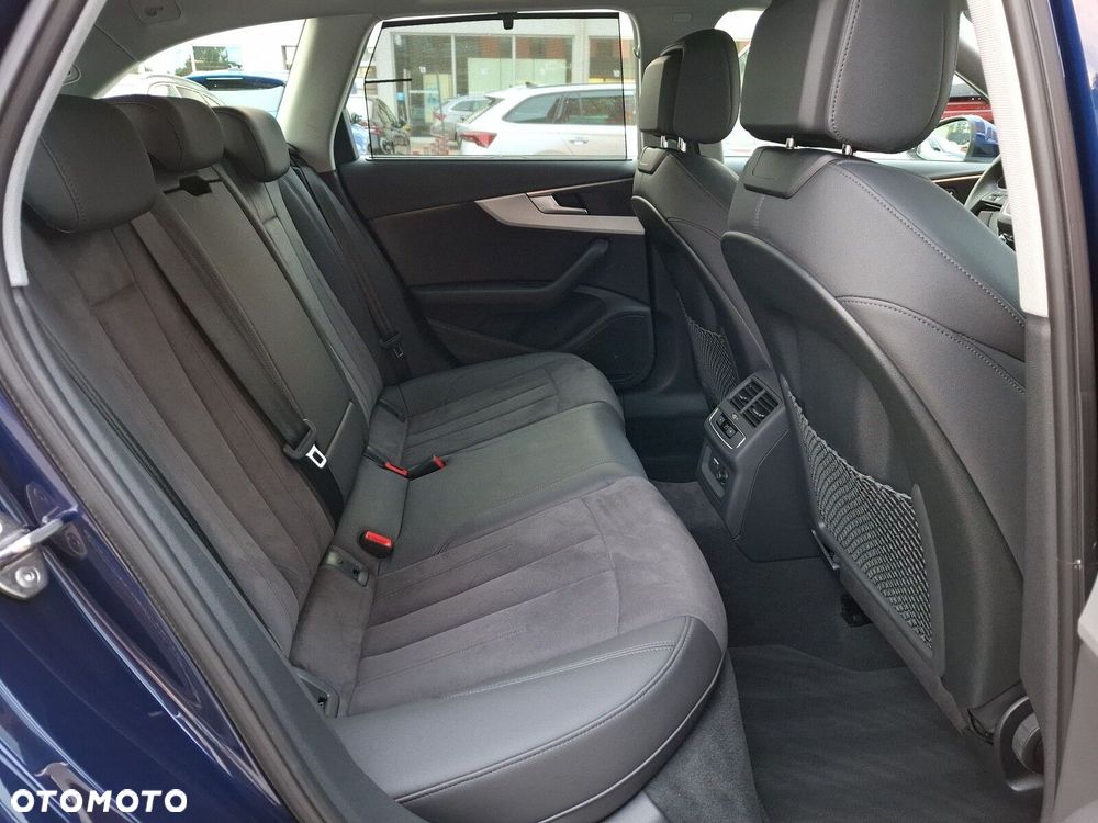 Audi A4 Avant - 12