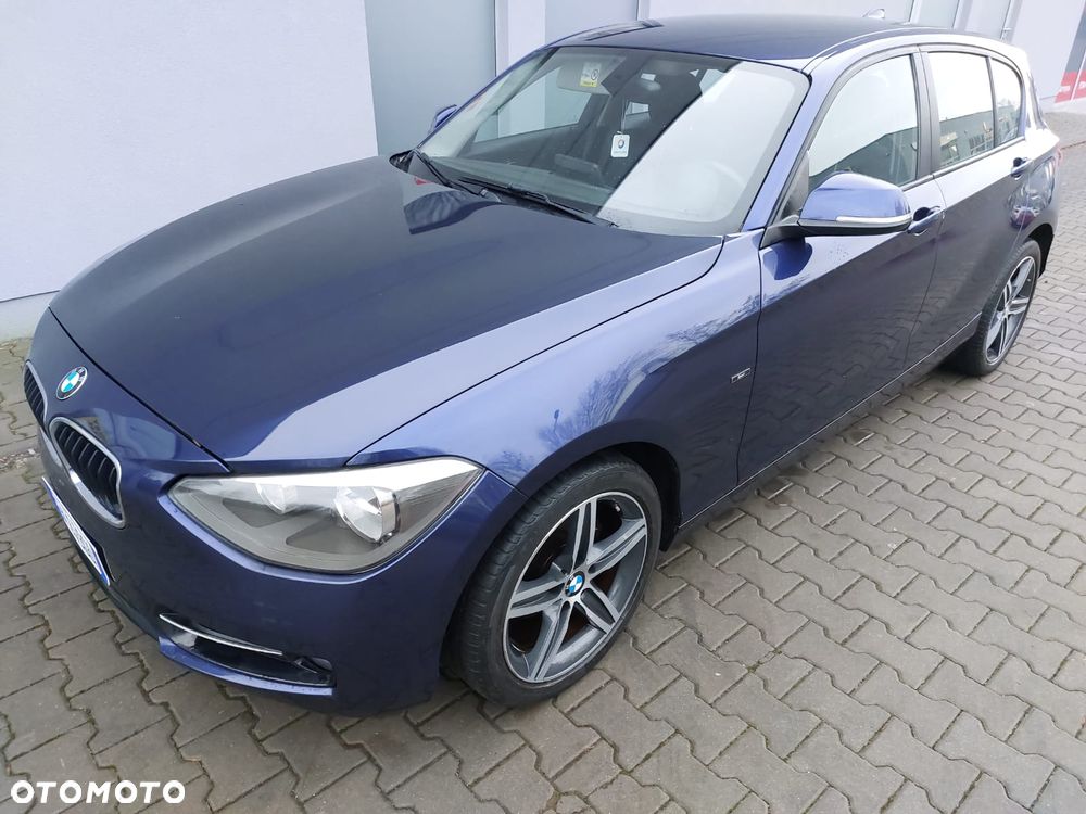 BMW Seria 1 118d Sport Line - 3