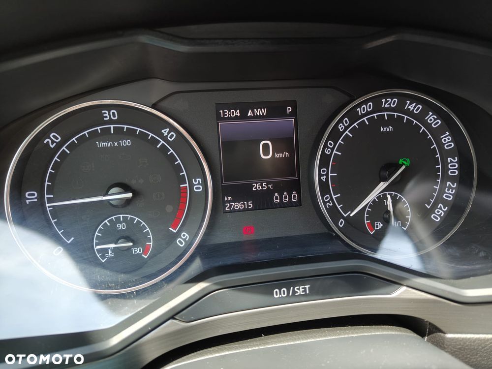 Skoda Superb 2.0 TDI 4x4 Style DSG - 2