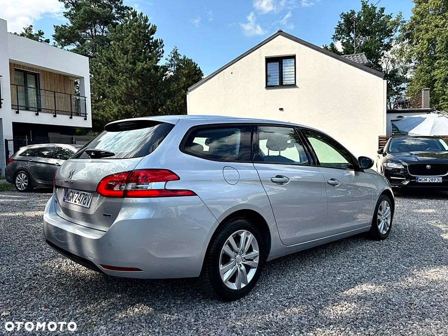 Peugeot 308 130 e-THP Stop & Start Active - 8