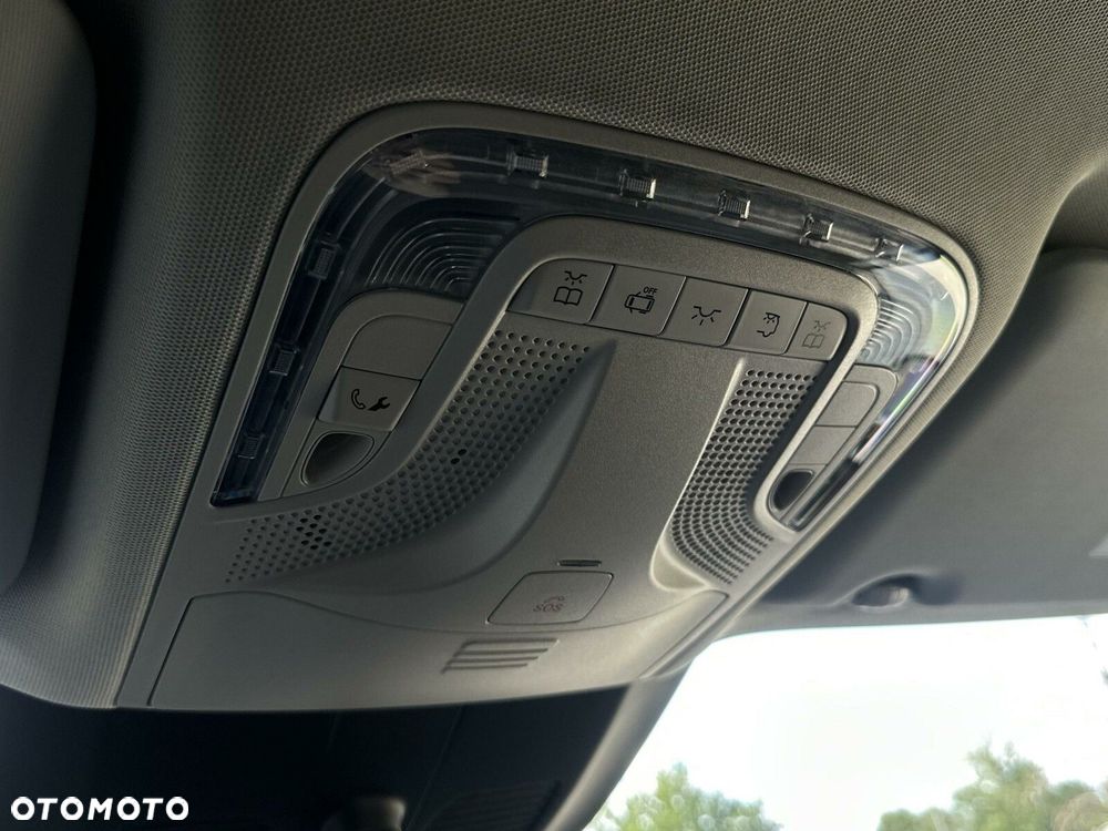 Mercedes-Benz Vito - 27