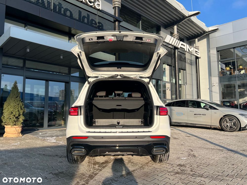 Mercedes-Benz GLB - 19