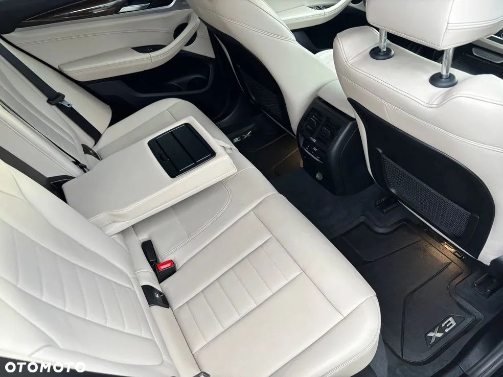 BMW X3 - 23