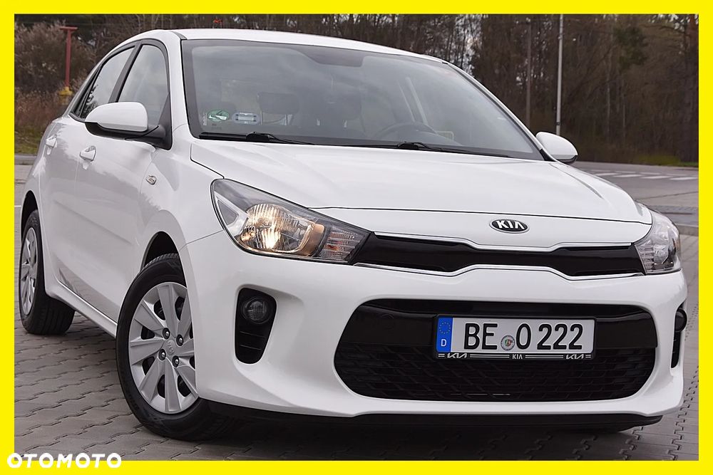 Kia Rio 1.2 L - 1