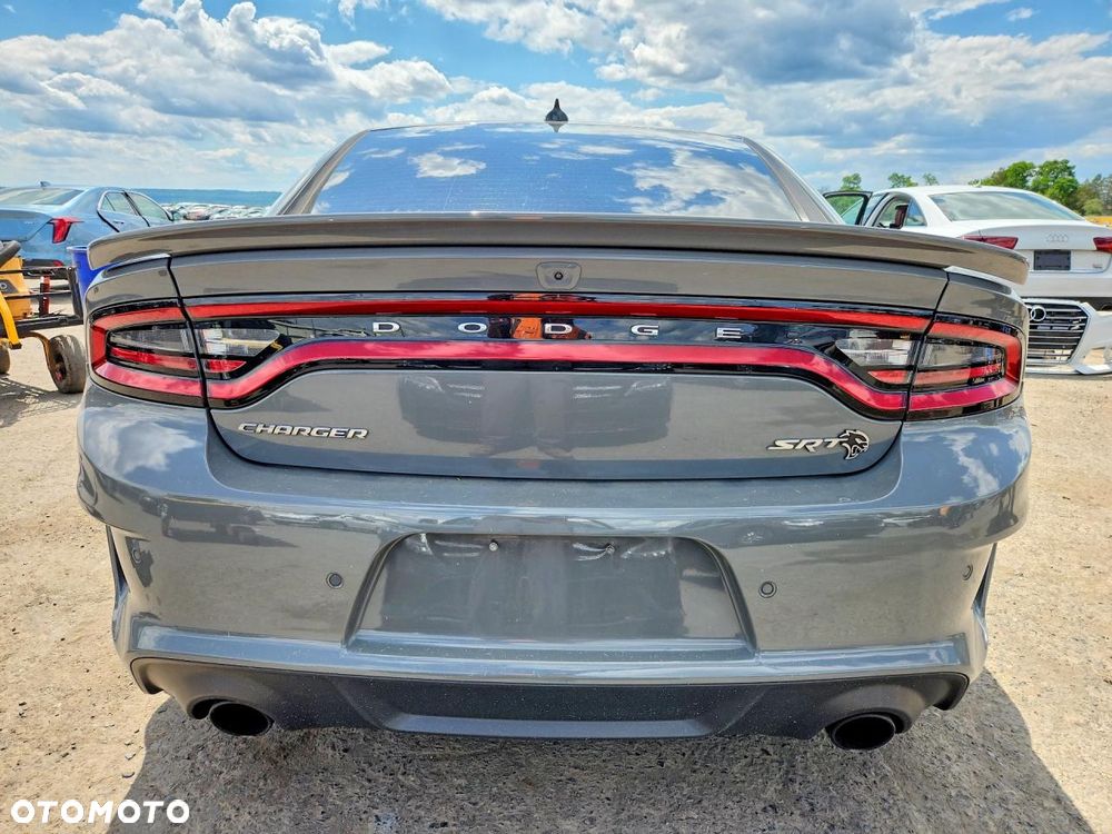 Dodge Charger - 6