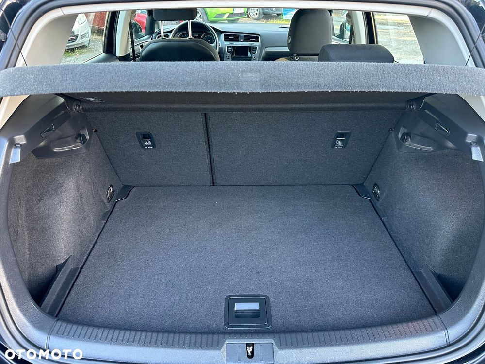 Volkswagen Golf 1.2 TSI Style - 31