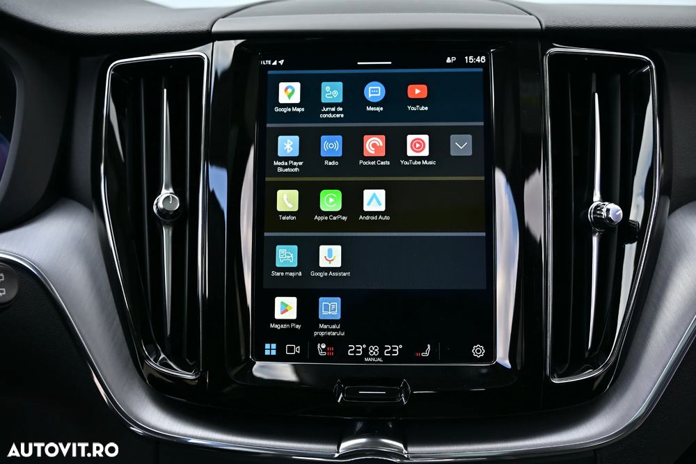 Volvo XC 60 B4 MHEV AT AWD Ultimate Dark - 30