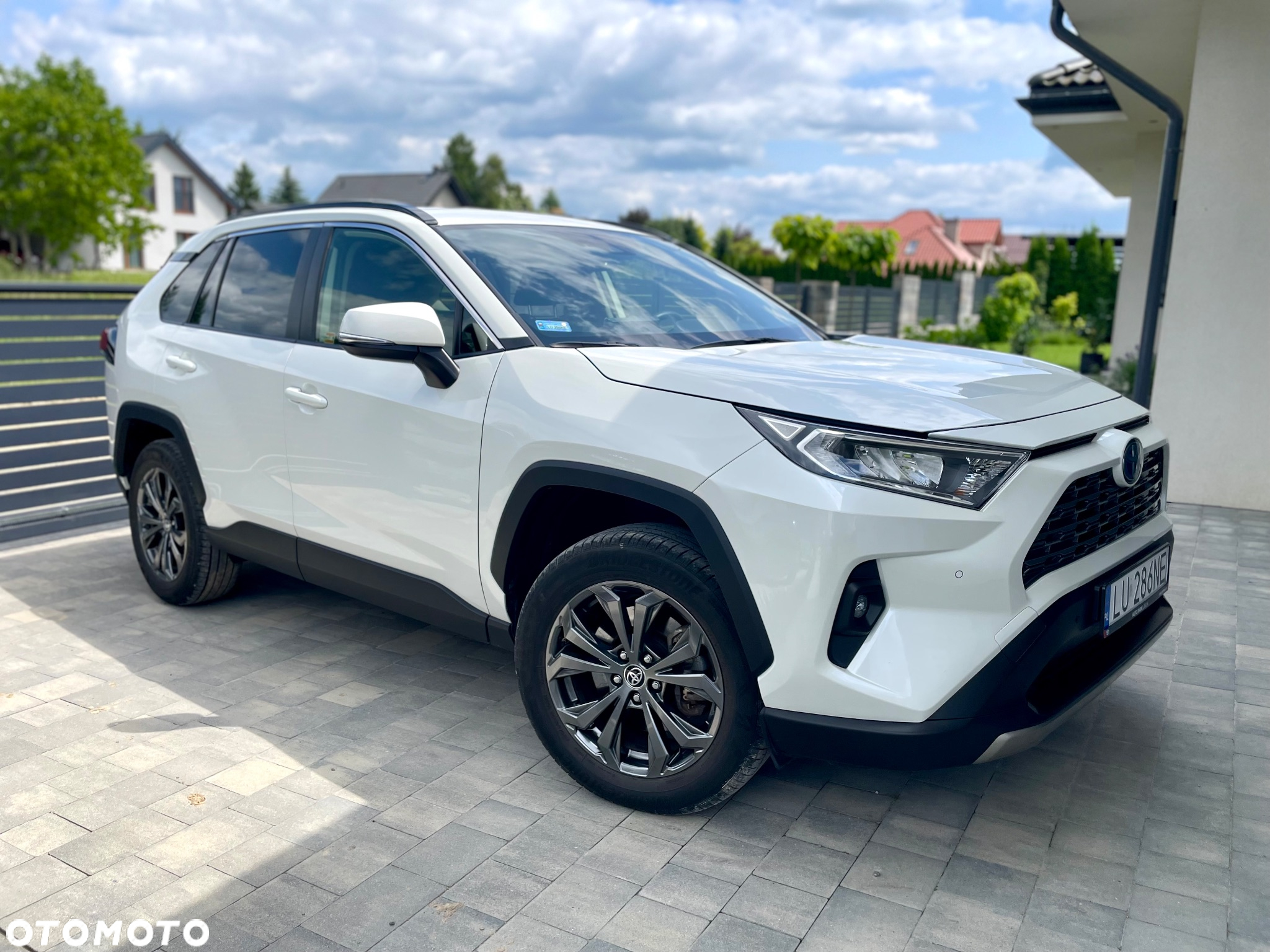 Toyota RAV4 - 3