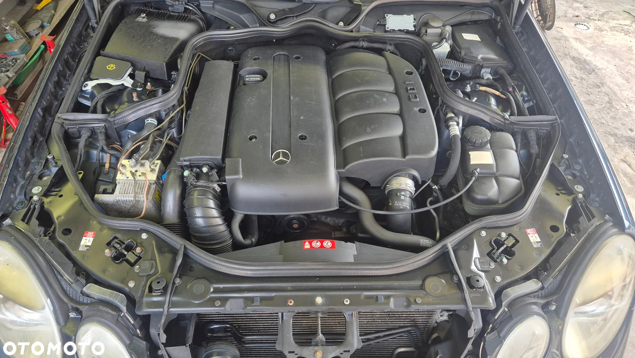 Mercedes-Benz Klasa E 220 CDI T Elegance - 29
