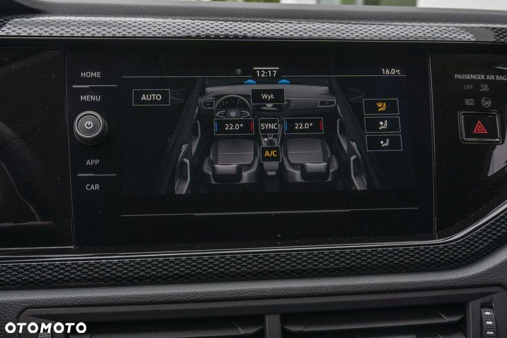 Volkswagen Taigo - 25