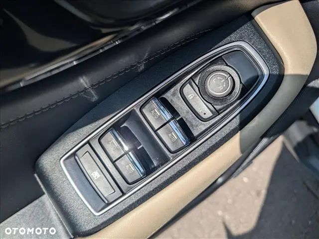 Subaru Outback 2.5i Exclusive - 27