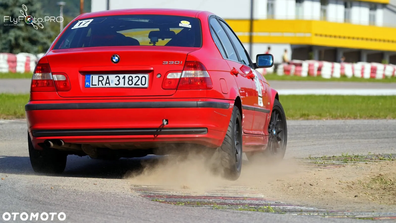 BMW Seria 3 330i - 3