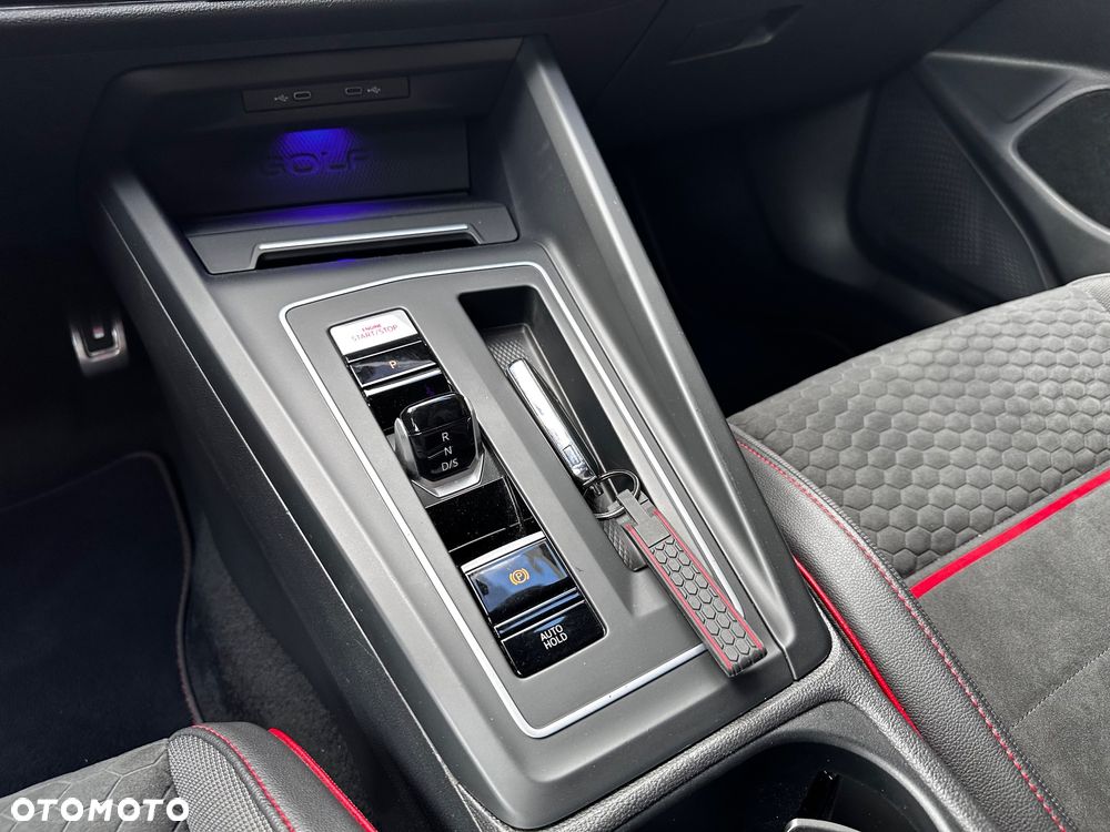 Volkswagen Golf 2.0 TSI OPF DSG GTI Clubsport - 26