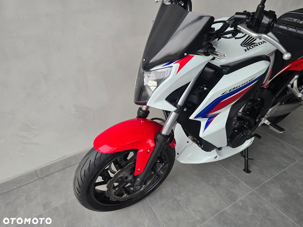 Honda CB - 18