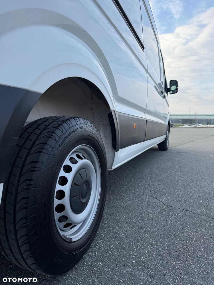 Volkswagen Crafter - 14