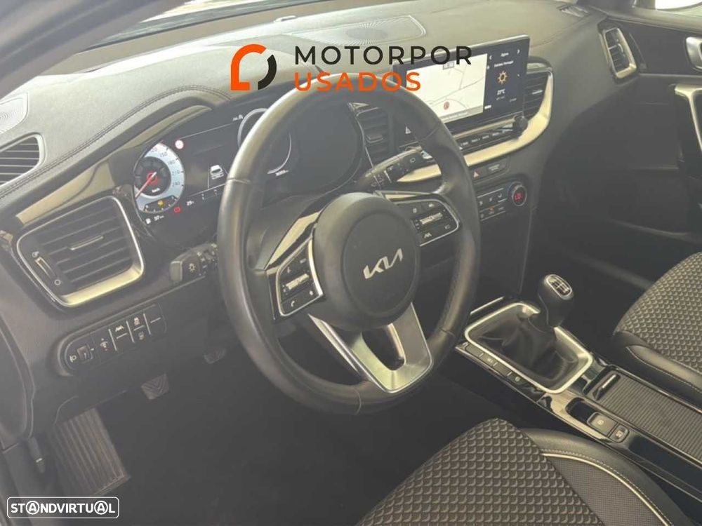 Kia Ceed SW 1.0 T-GDI Drive - 12