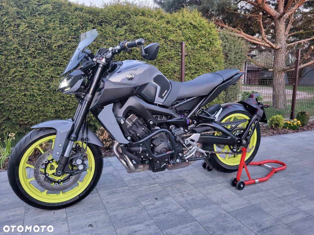 Yamaha MT - 6