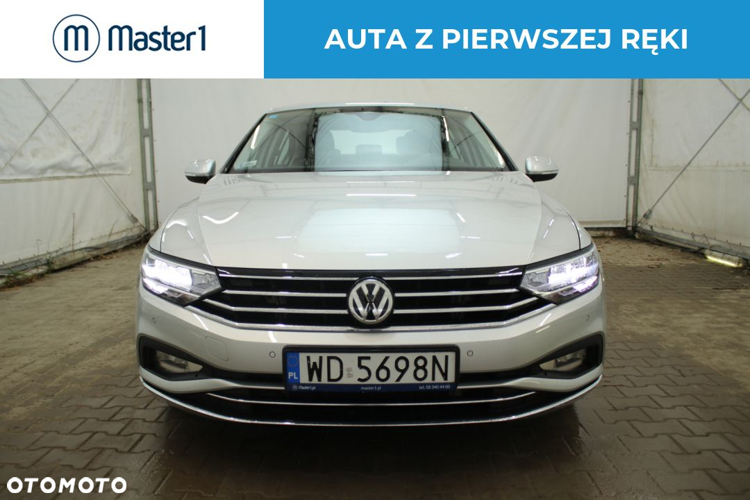 Volkswagen Passat 2.0 TSI Elegance DSG - 2