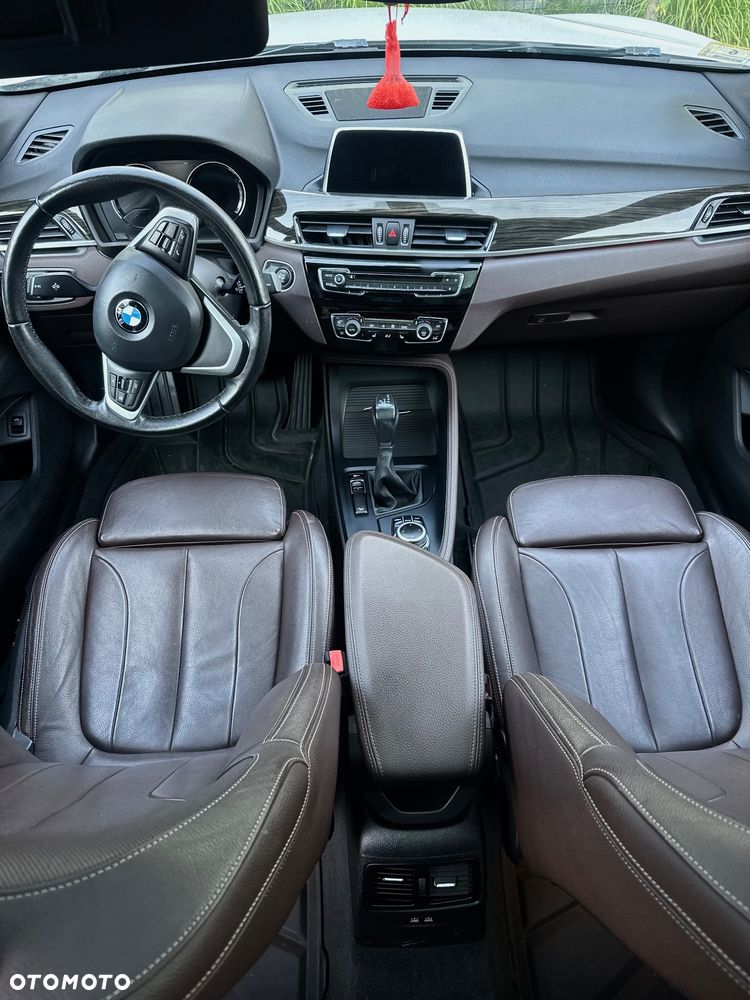 BMW X1 - 10