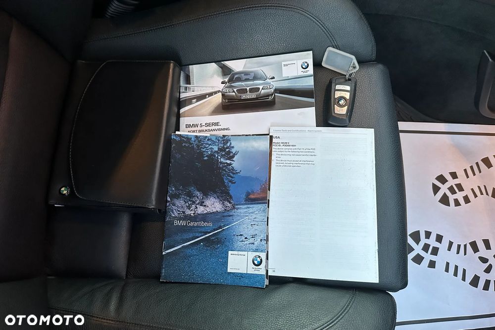 BMW Seria 5 525d xDrive Sport-Aut - 37