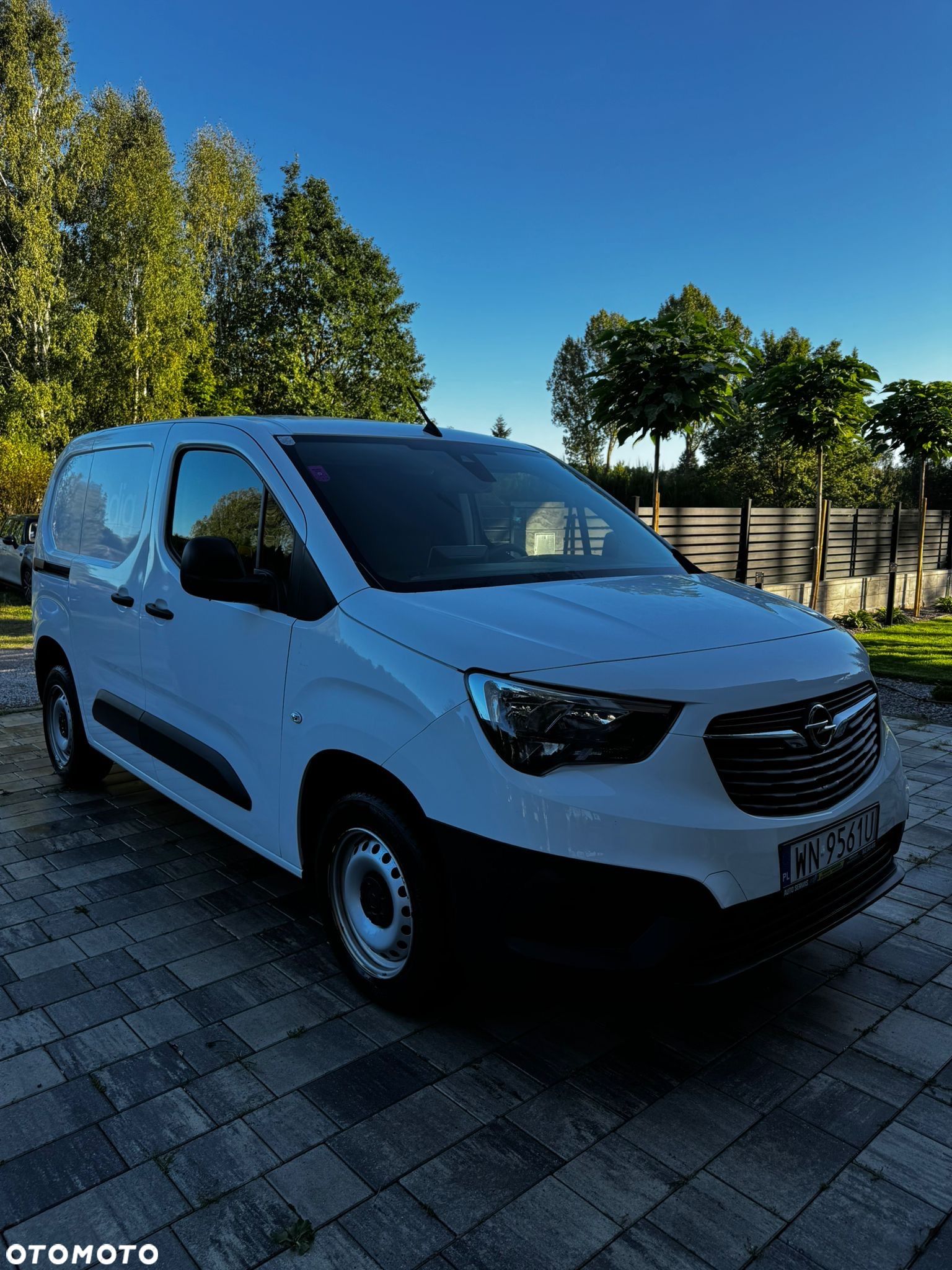Opel COMBO - 1