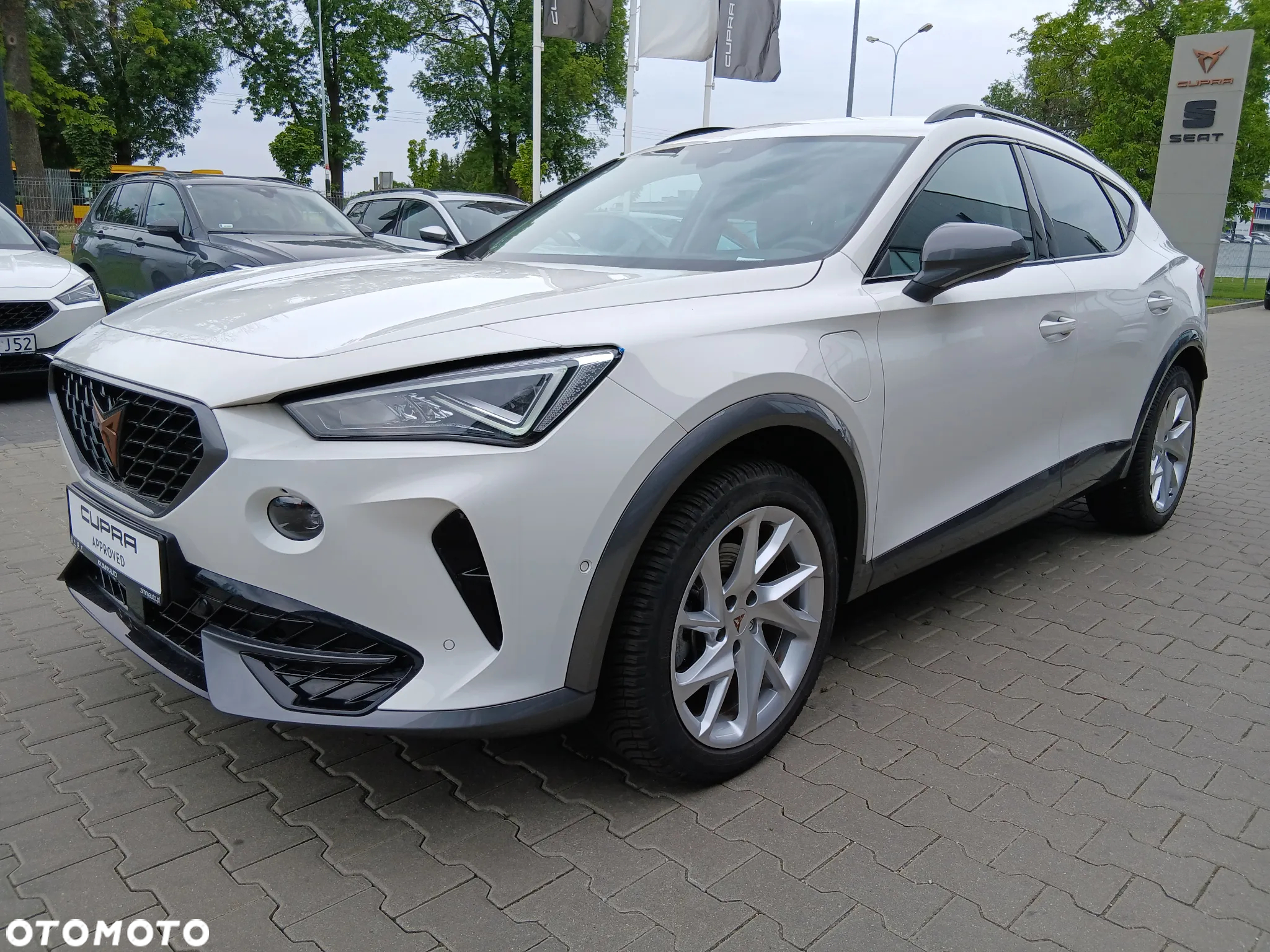 Cupra Formentor 1.4 e-Hybrid DSG - 4
