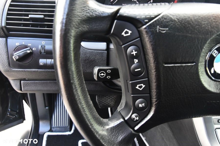 BMW X5 3.0 i - 15