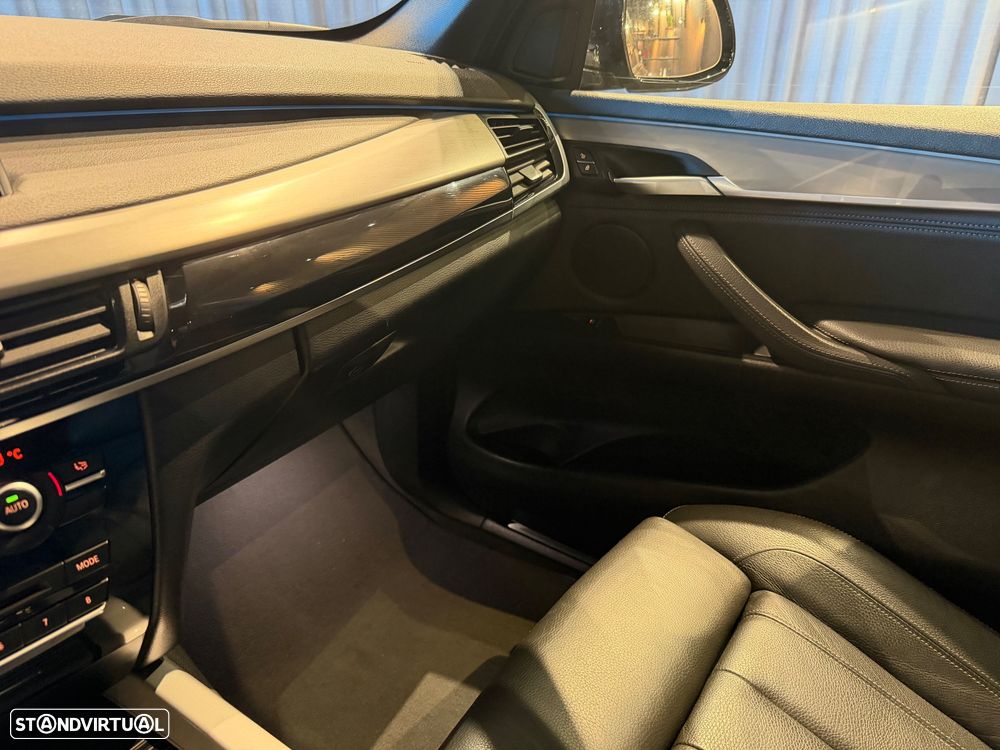 BMW X5 25 d sDrive Pack M - 40