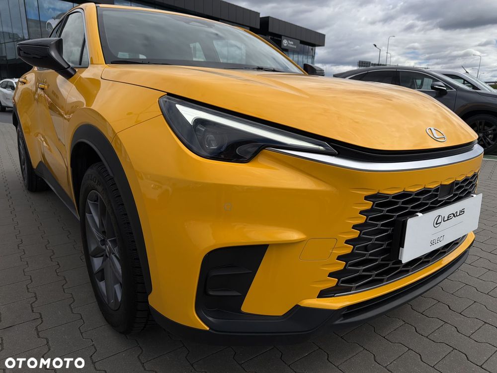 Lexus LBX 1.5 Hybrid - 27