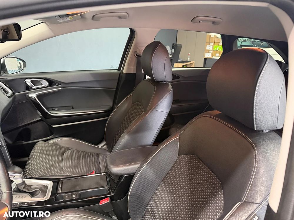 Kia Ceed 1.6 GDI DCT OPF Inspiration - 16