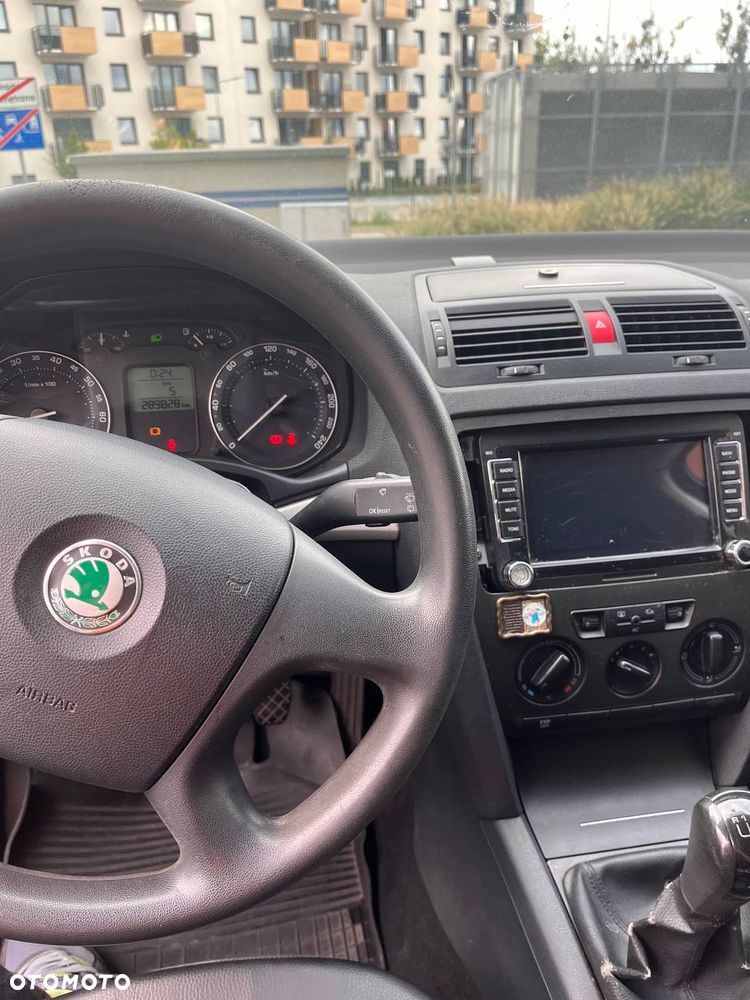 Skoda Octavia 1.6 FSI Classic - 14