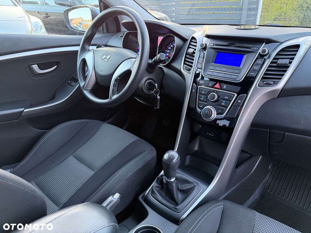 Hyundai i30 1.4 Classic + - 22