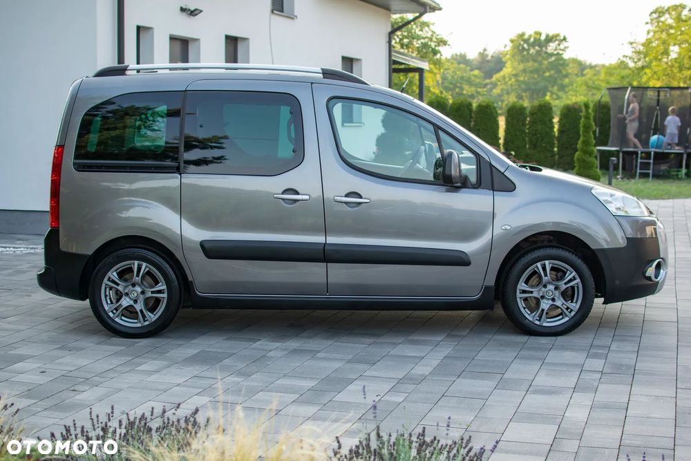 Peugeot Partner 110 Escapade - 18