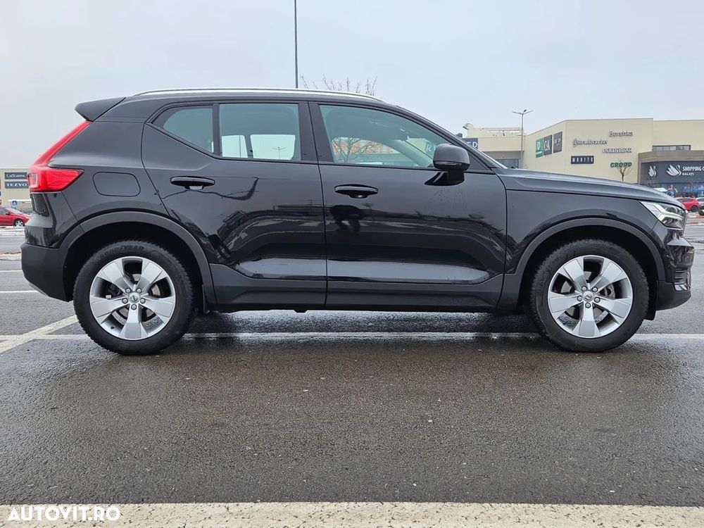 Volvo XC 40 D3 Momentum Pro - 12