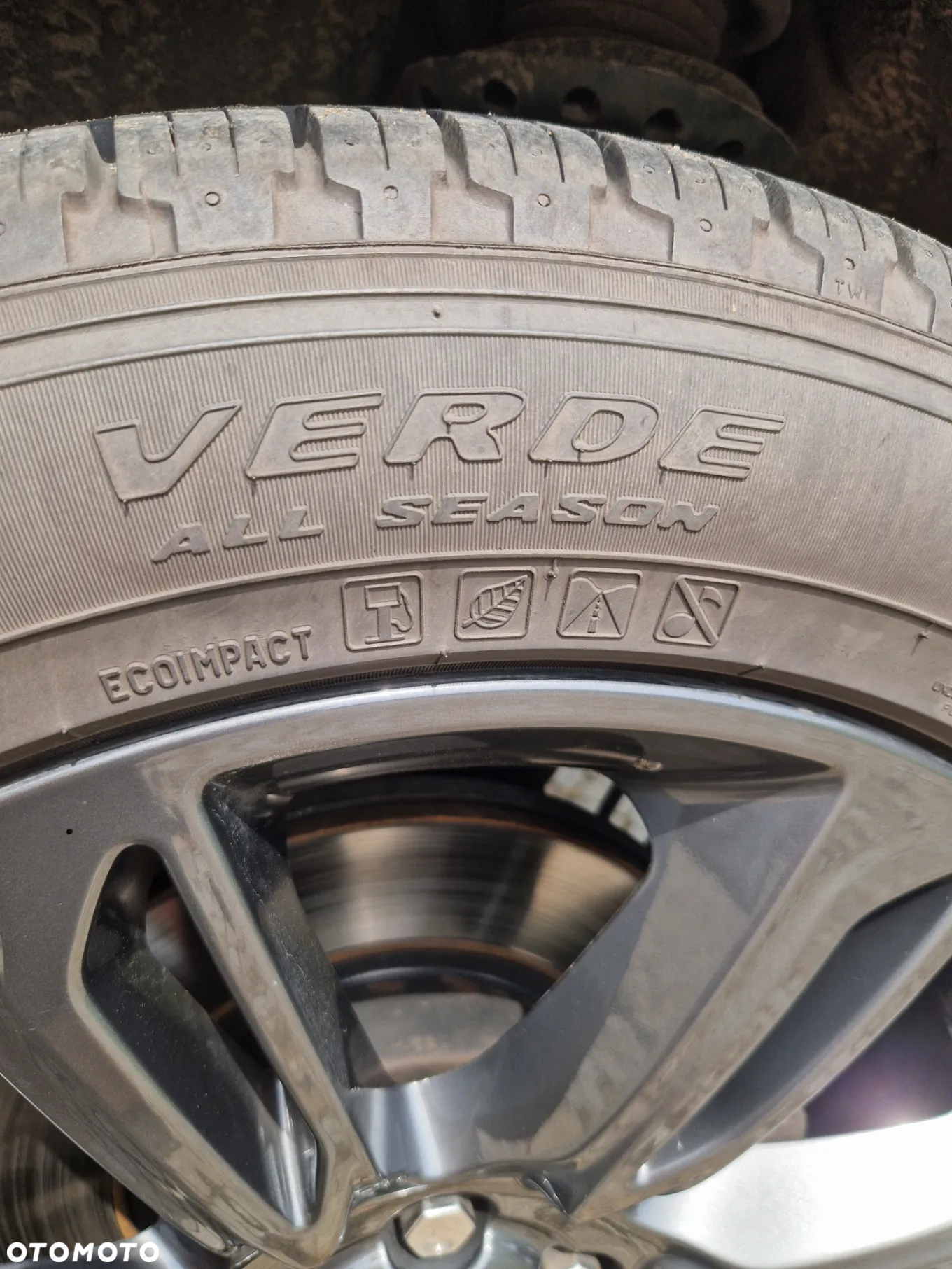 Land Rover Range Rover Evoque - 36