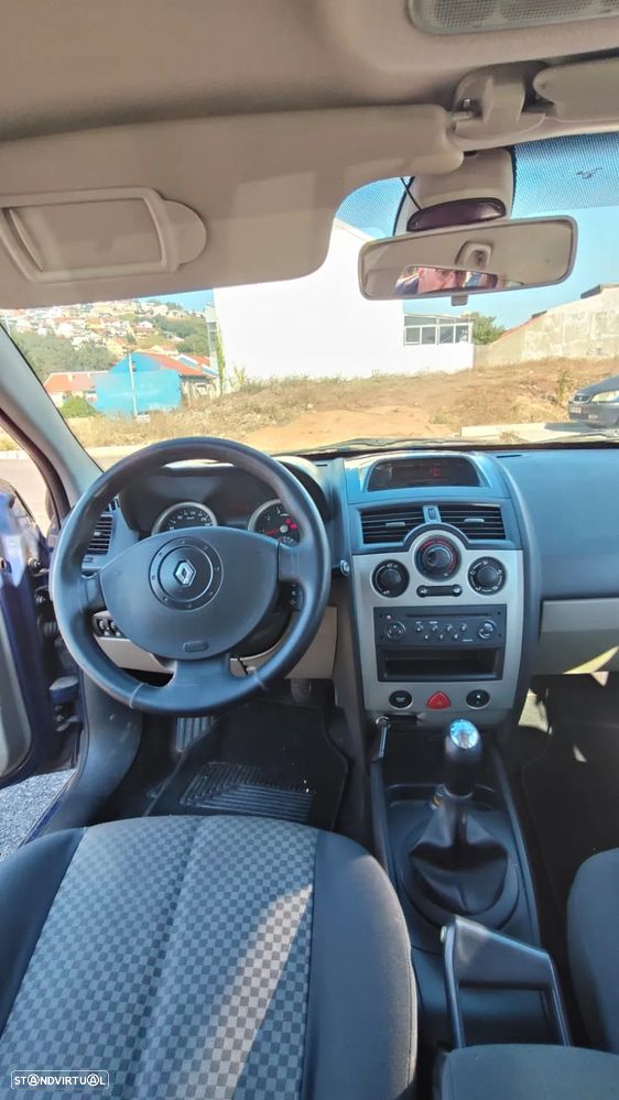 Renault Mégane Break 1.4 Confort - 13