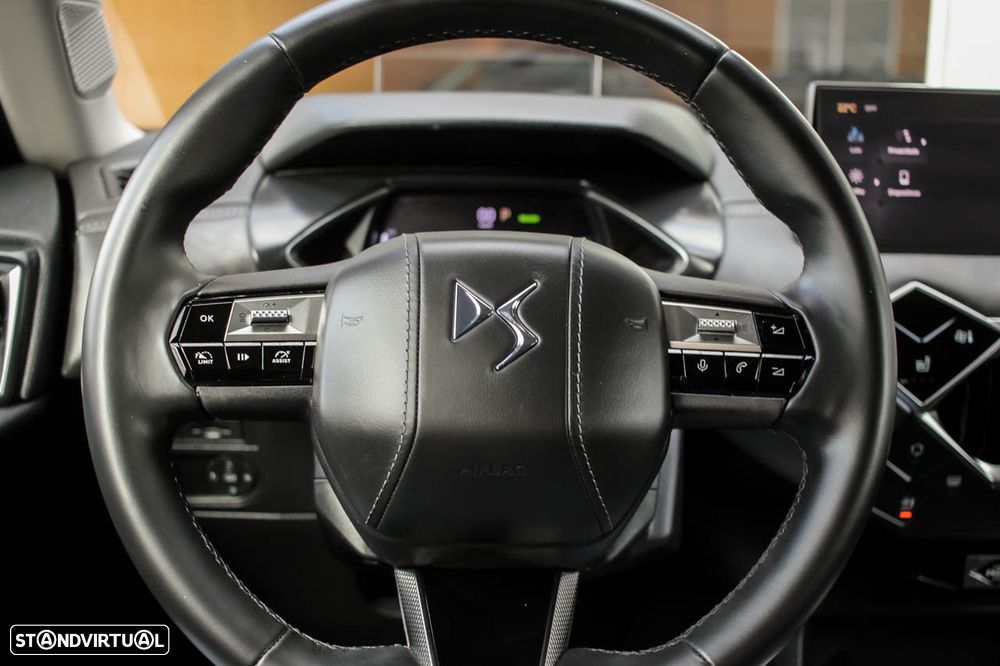 DS DS3 E-TENSE OPERA - 12