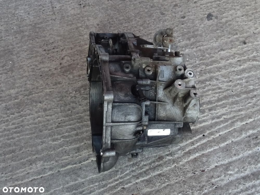 SKRZYNIA BIEGÓW MANUALNA F23 5-BIEG 2,2 16V OPEL VECTRA B C SIGNUM ZAFIRA A B ASTRA G H - 2