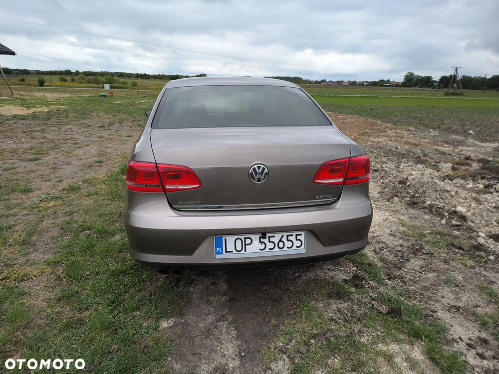 Volkswagen Passat 2.0 TDI Comfortline - 3