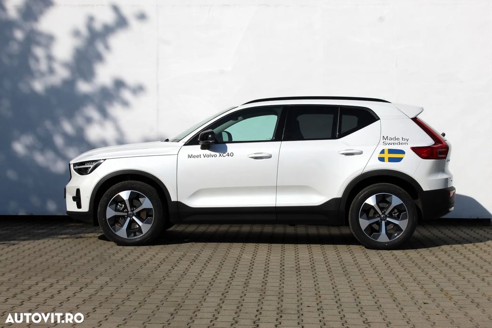 Volvo XC 40 B4 AT FWD MHEV Ultimate Dark - 6